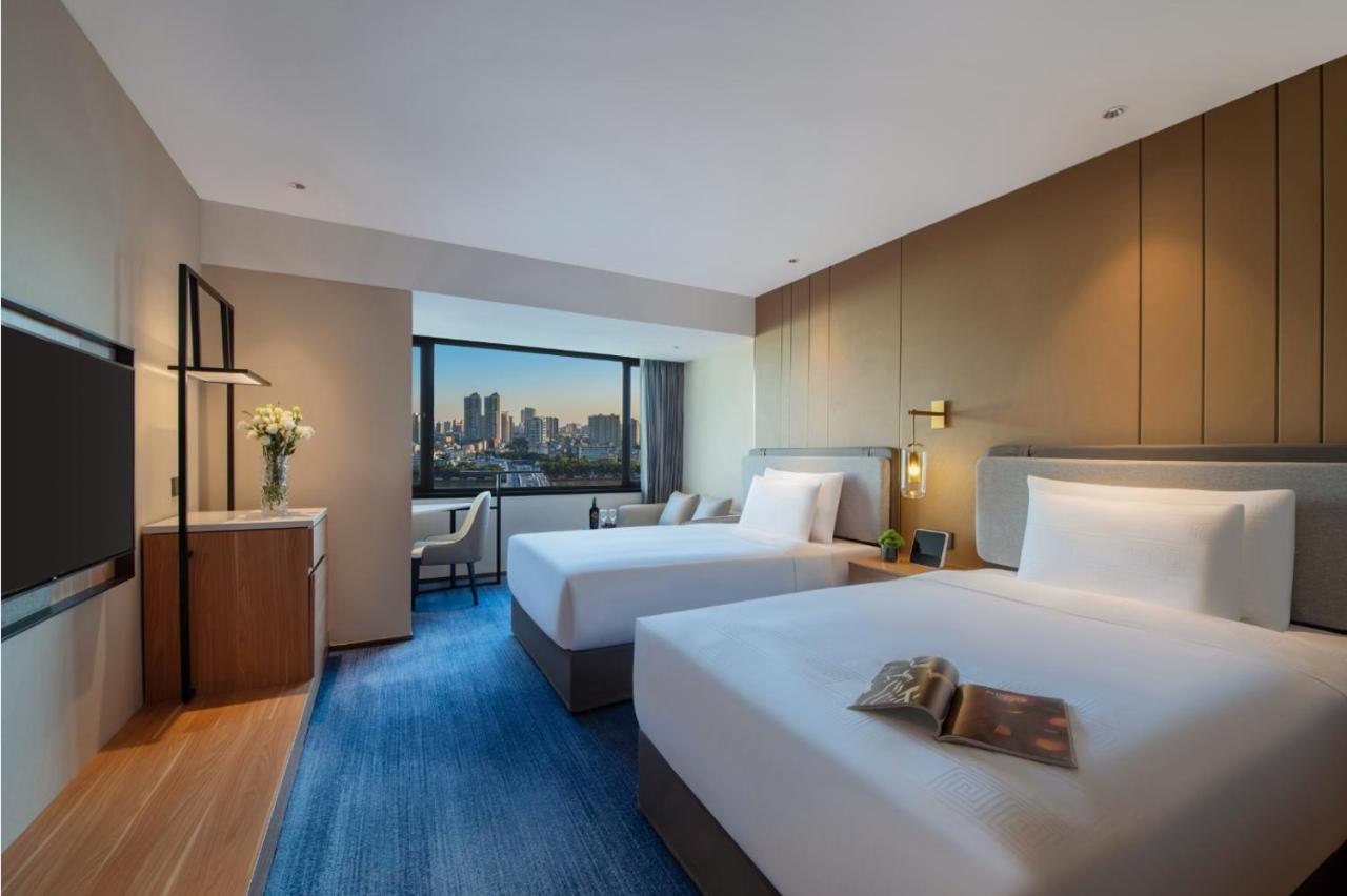 Guangzhou Hotel - Free Shuttle Bus To Exhibition Center During Canton Fair Period Екстер'єр фото
