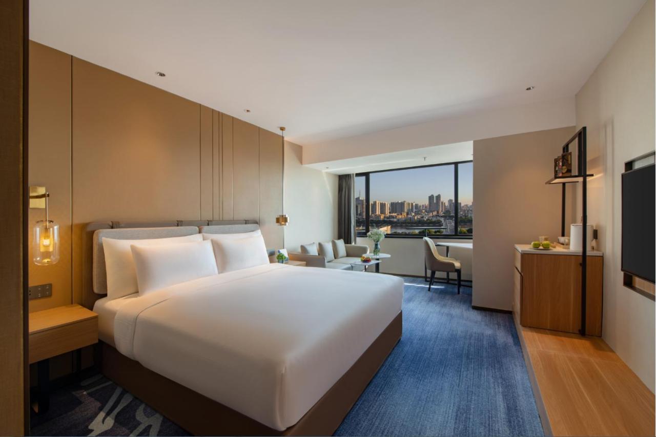 Guangzhou Hotel - Free Shuttle Bus To Exhibition Center During Canton Fair Period Екстер'єр фото