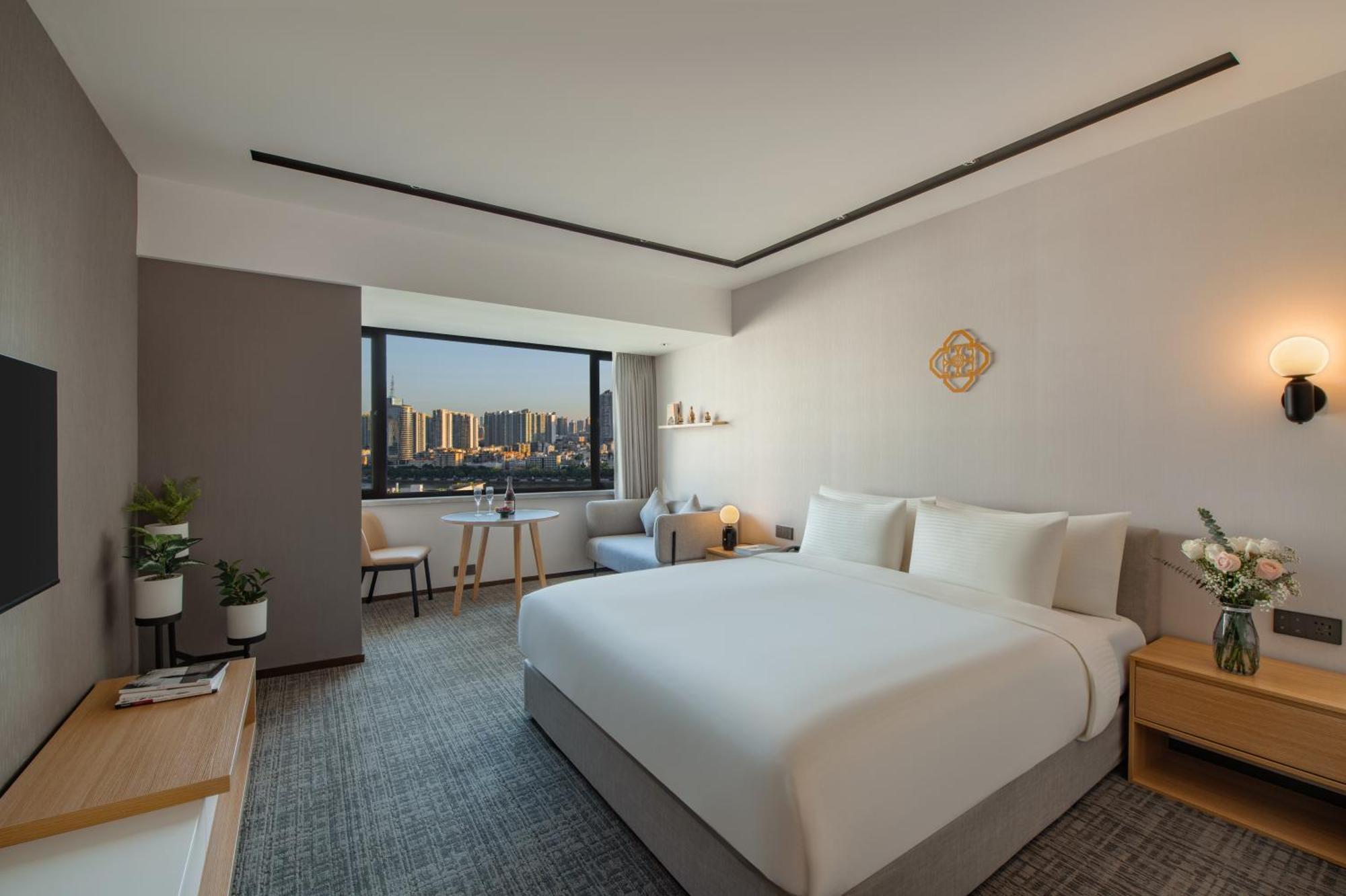 Guangzhou Hotel - Free Shuttle Bus To Exhibition Center During Canton Fair Period Екстер'єр фото